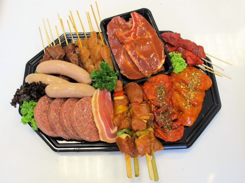 boucherie-ESPARRON-min_bbq_butcher_shop_supermarket_meal_party-766127